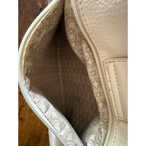 Cream Faux Leather Handbag With Gold Chain & Lock Detail Zipper Pocket Top Handl - Picture 7 of 13